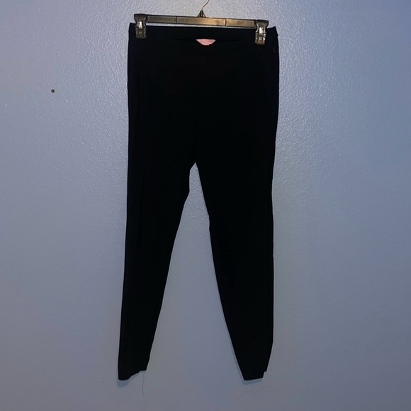 Lilly Pulitzer Pants - Lilly Pulitzer navy dress slacks - size 8. L